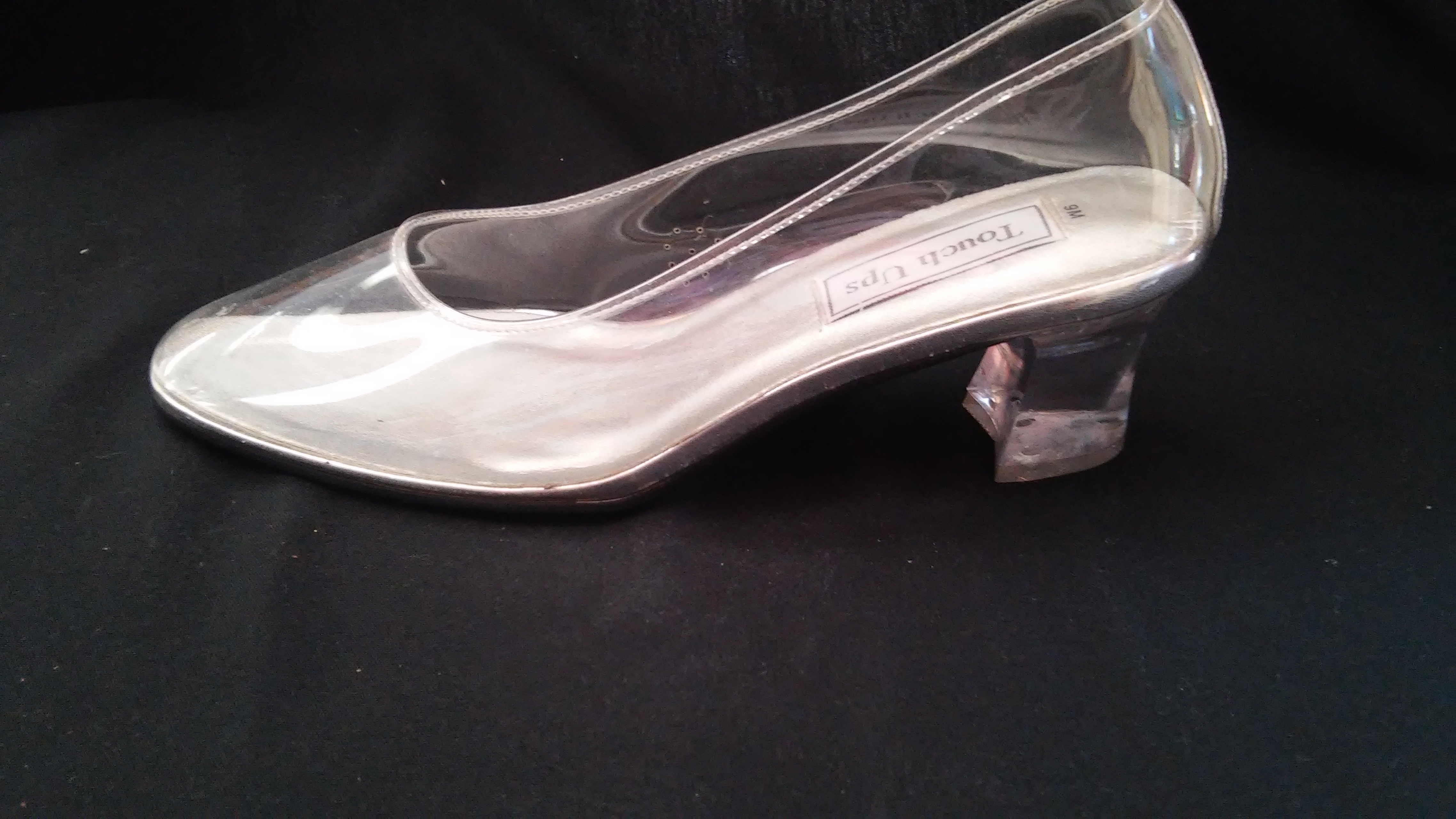 Touch Ups Cinderella Glass Slipper Size 9 Only
